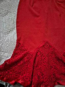 Red Lace Trim Pencil Skirt