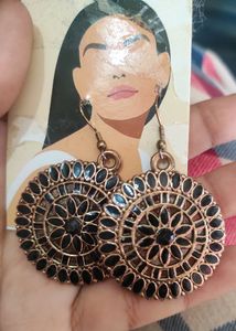 Earings Black 🖤