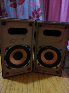 Pair of Mini Speakers