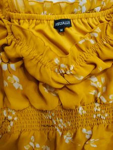 Chic Yellow Floral Off-Shoulder Top