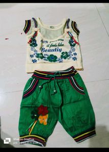 Cute Floral Top and Pants Set