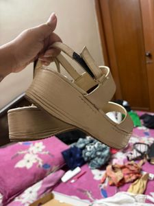 Beige Textured Platform Sandals with Velcro Strap
