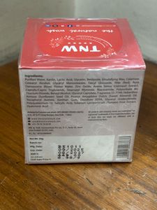TNW Tomato Clay Mask