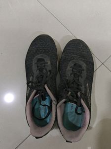 Used Shoes Redtape