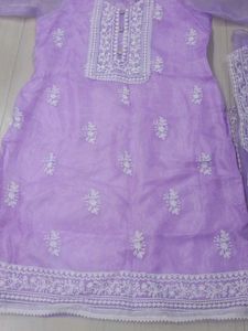 beautiful kurta n dupatta set.