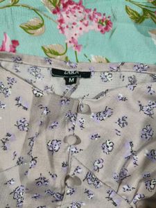 Floral Puff Sleeve Crop Top