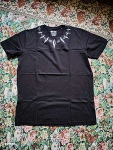 5 Graphic T-shirts (+free 🎁)