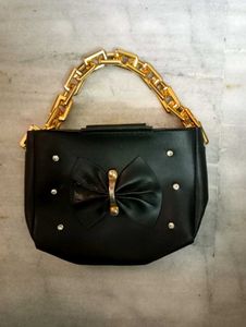 Black Handbags For Women