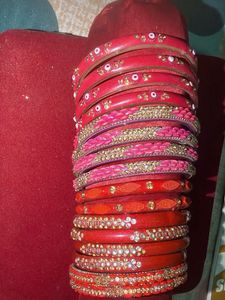 Vibrant Red &amp; Pink Beaded Bangles Set