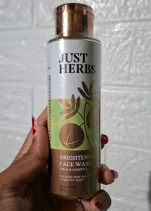 Just Herbs Brightening Face Wash