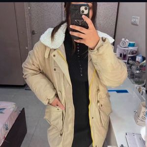 Women's puffer jacket