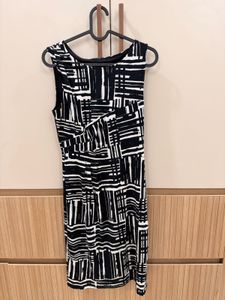 Westside Black & White Abstract Print Dress