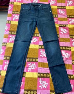 Classic Blue Slim Fit Jeans