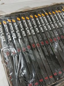 Demon Slayer Complete Box Set