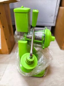 Fruit & Vegetable Juicer💚