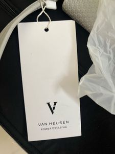 Van Heusen Textured Zip-Around Wallet