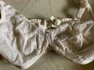 Wonderbra off White Lace Bra