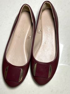 Pantaloon Burgundy Bellies and ballerinas