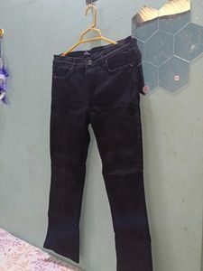 Stylish Black Denim Jeans