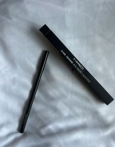 MAC makeup set of 4