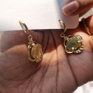 Golden Stone Long Korean Hugging Earrings