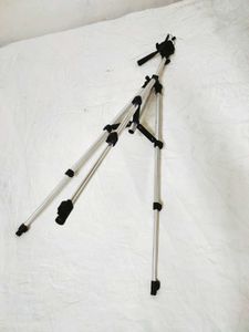 Tripod for Phone and cameras