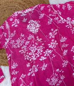 Zainab Mul-Mul Chikankari Kurti
