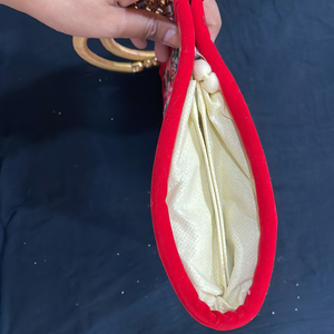 #handbag#clucth#handclucth#ethnicbag#slingbag#handheldbag#colourfullbag