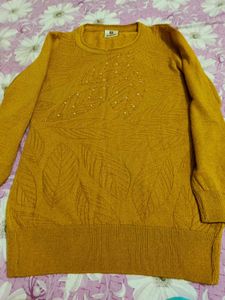 Selling Wollen Top
