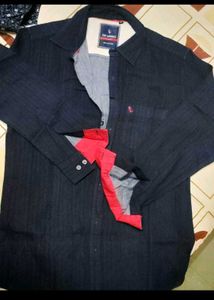 Men's Black Button-Up Shirt