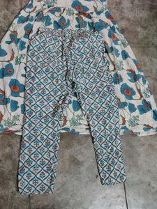 Floral Print Kurta with Pants Set