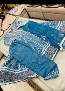 Beautiful Blue Floral Kurta Set