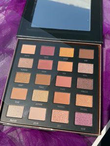 Swiss Beauty Power Stage Eyeshadow Palette