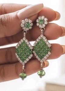 Elegant Green Drop Earrings