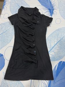 Chic Black Button-Up Top