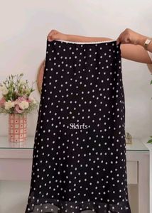 Chic Polka Dot Midi Skirt