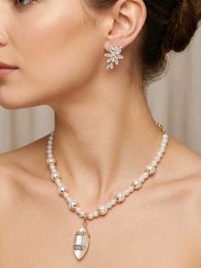 Elegant Pearl Necklace &amp; Earring Set