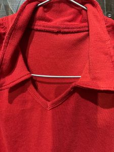 Red Sleeveless Collared Top