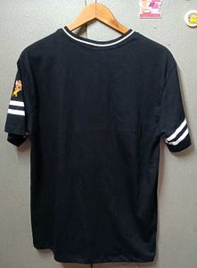 Varsity/Jersey-Style Tom &amp; Jerry Unisex T-shirt