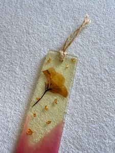 🌸Resin Bookmark- 1