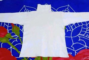Nike White Turtleneck T-Shirt
