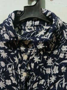 Chic Floral Print Twist-Front Top