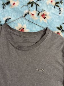 max - New Unisex Grey Crew Neck T-Shirt