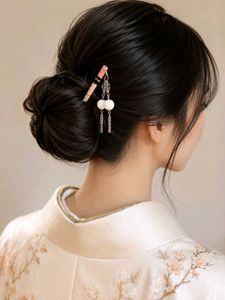 Elegant Hair Pin with Dangling Beads