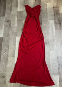Elegant Red Maxi Dress