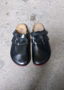 Birkenstock Clogs - Black