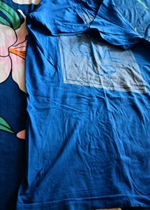 6 T Shirts