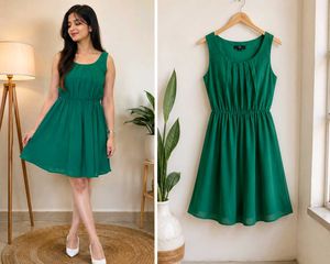 Elegant Green Sleeveless Dress