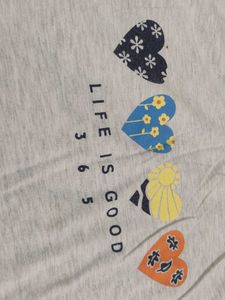 Cute Heart Graphic T-Shirt