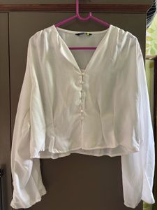 Chic White V-Neck Blouse